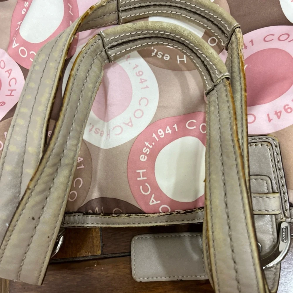 Coach Pink and Brown Circle Pattern Shoulder Bag - Picture 14 of 14